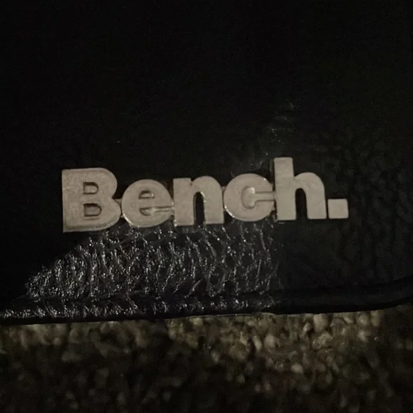 Bench Wallet - Picture 2 of 8